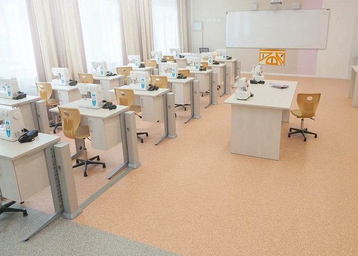 Гомогенный линолеум Tarkett iQ Monolit